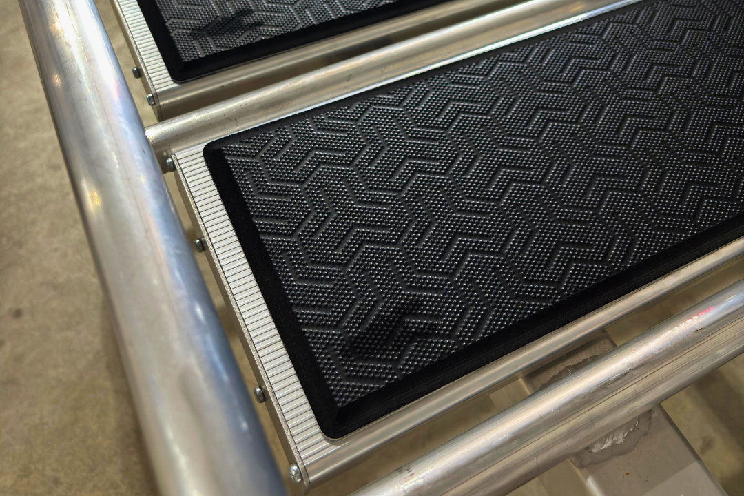 PRO - Decking Traction Pad