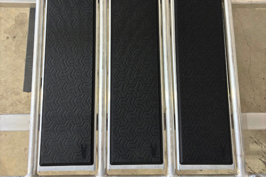 PRO - Decking Traction Pad